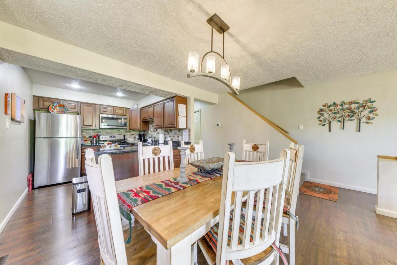 Ruidoso Golf Condo - Patio, Fire Pit And Mtn View! ภายนอก รูปภาพ