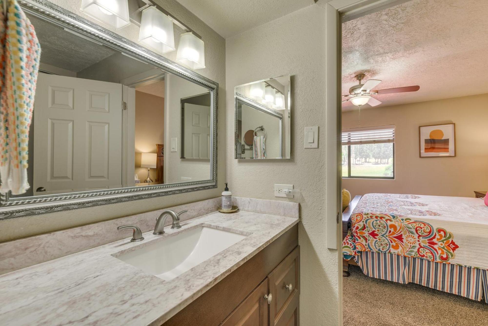 Ruidoso Golf Condo - Patio, Fire Pit And Mtn View! ภายนอก รูปภาพ